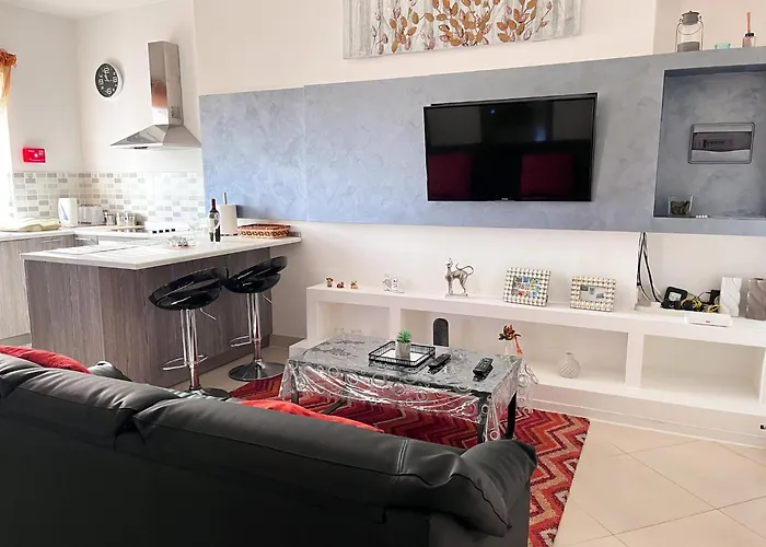 Modern Spacious 2bd Penthouse With 2 Terraces - Close To Airport * Luqa
